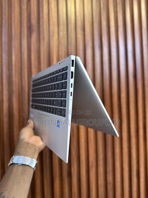 Laptop HP EliteBook 1040 G8 16GB Intel Core I7 SSD 512GB photo 4
