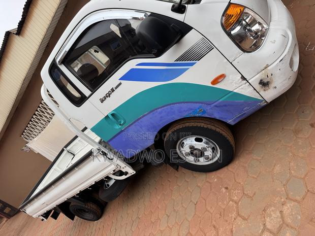2012 Kia Bongo Truck photo 3