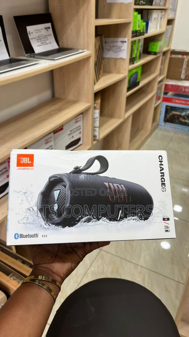 JBL Charge 6 Speaker · Photo 1