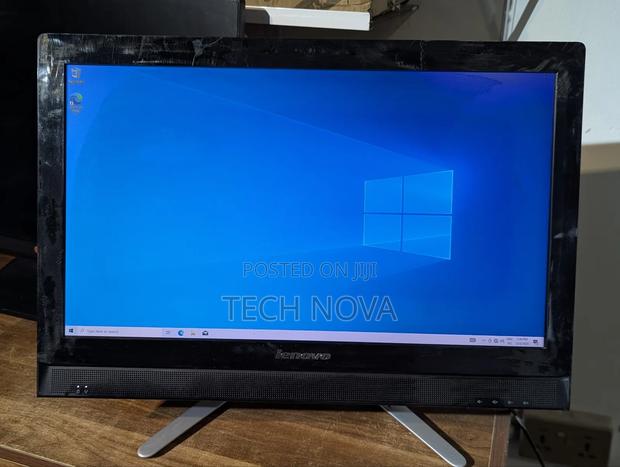 Desktop Computer Lenovo 8GB Intel Core I3 HDD 1T