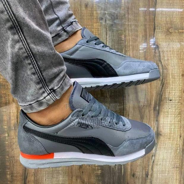 Puma Jogger Sneakers – Classic Comfort Everyday Style