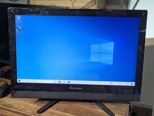 Desktop Computer Lenovo 8GB Intel Core I5 HDD 500GB