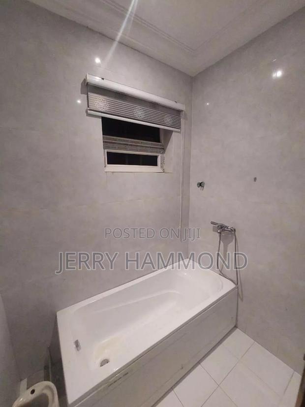3bdrm Apartment in Greek Apartment In A, East Legon for sale · Photo 1