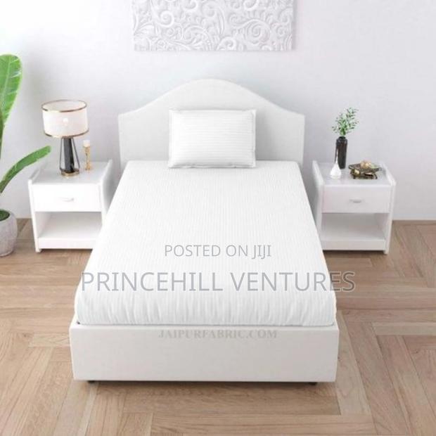 Students Bedsheets and Pillowcase · Photo 2