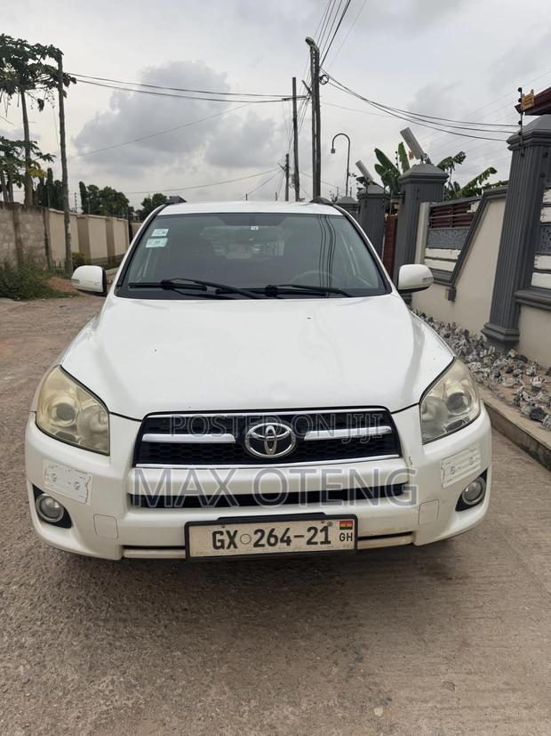 Toyota RAV4 2.5 4x4 2012 White