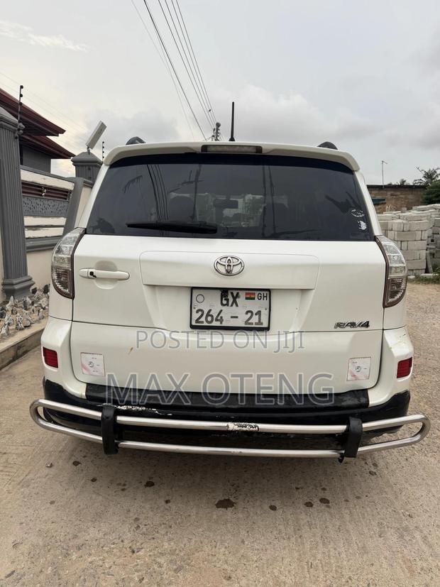 Toyota RAV4 2.5 4x4 2012 White photo 6