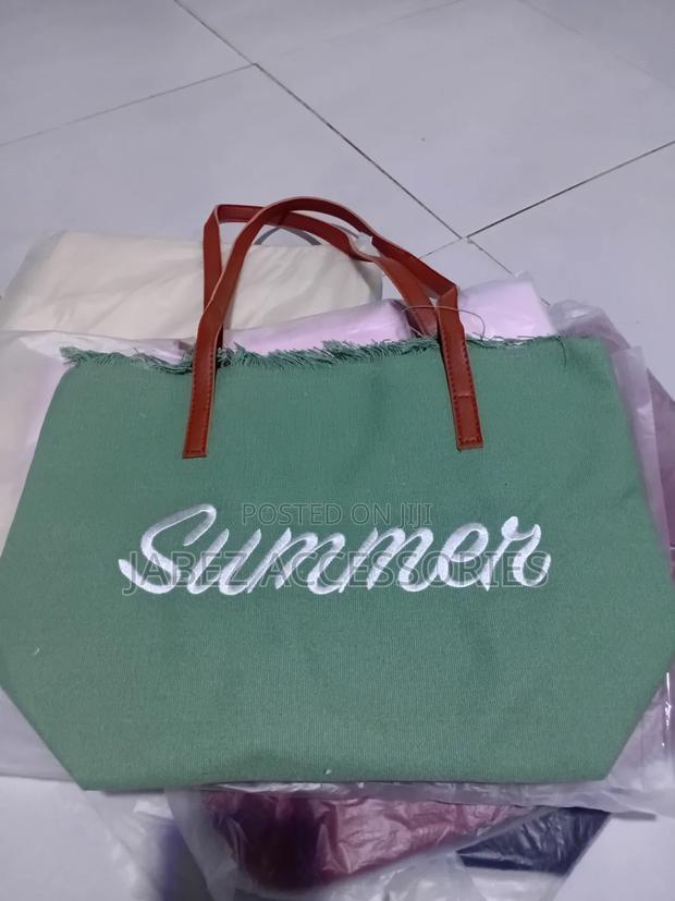 2026 Trending Summer Tote Bags photo 2