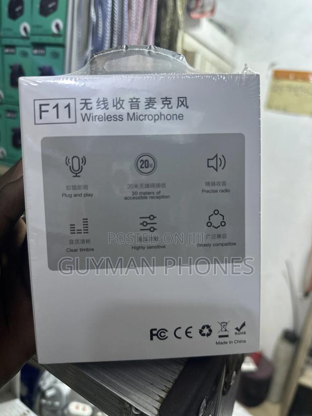 F11-2 Wireless Microphone photo 2