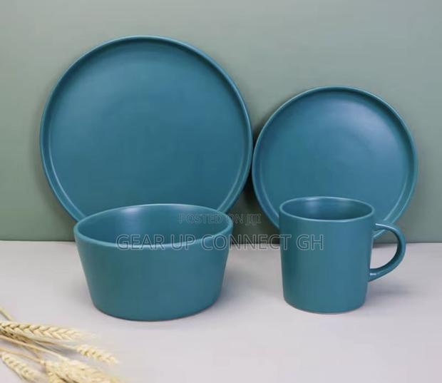 16pieces Ceramic Dinner Set photo 5