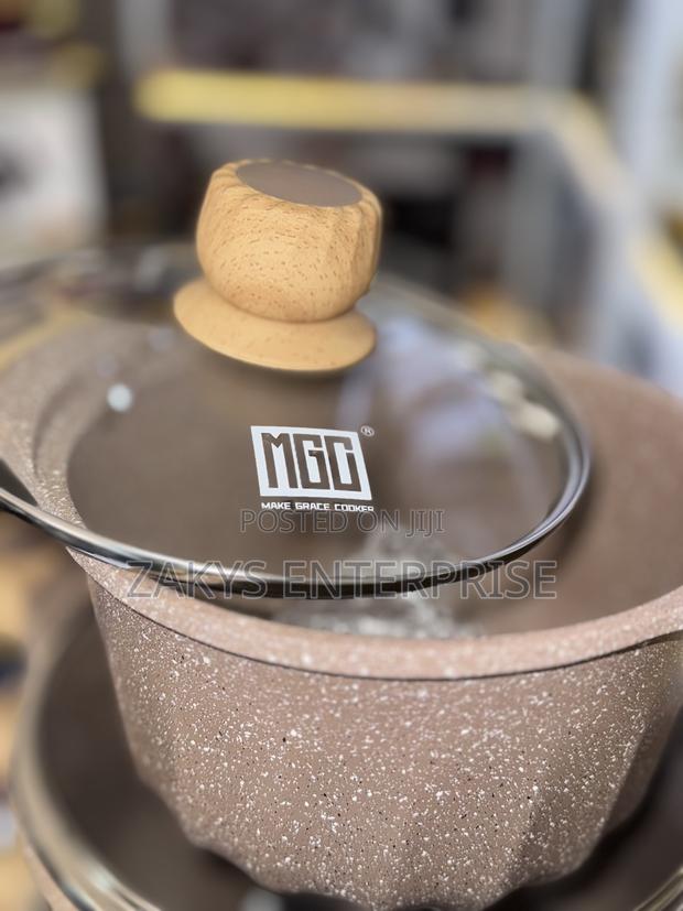 Mgo Heavy Granite Cookware photo 4