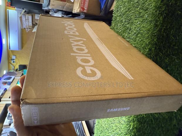 New Laptop Samsung Galaxy Book4 16GB Qualcomm Snapdragon X Elite 512GB photo 8