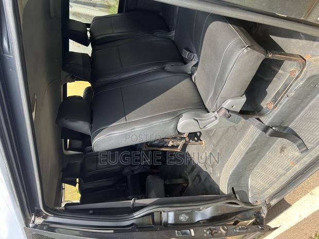 Toyota HiAce 2012 Grey