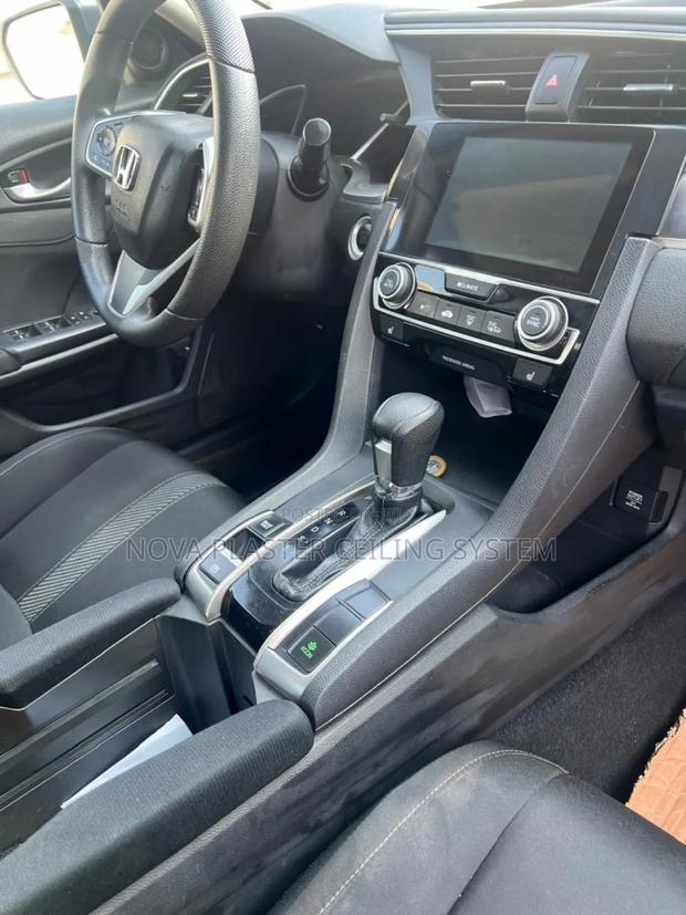 Honda Civic 2017 Gray