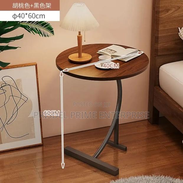 Coffee Table · Photo 4