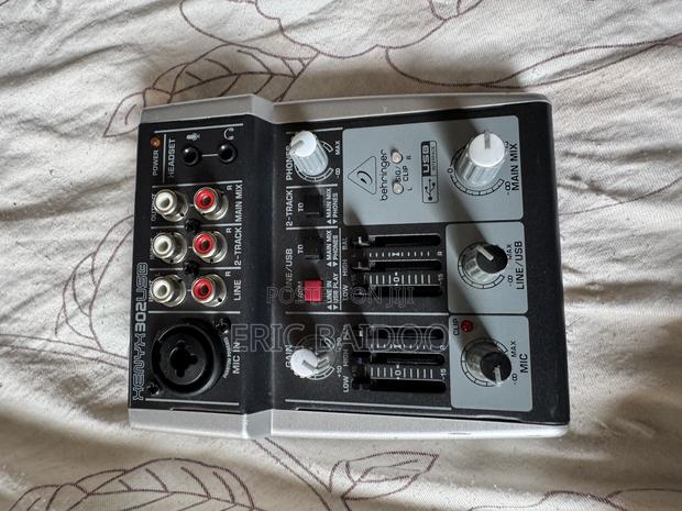 Xenyx 302 Usb · Photo 4