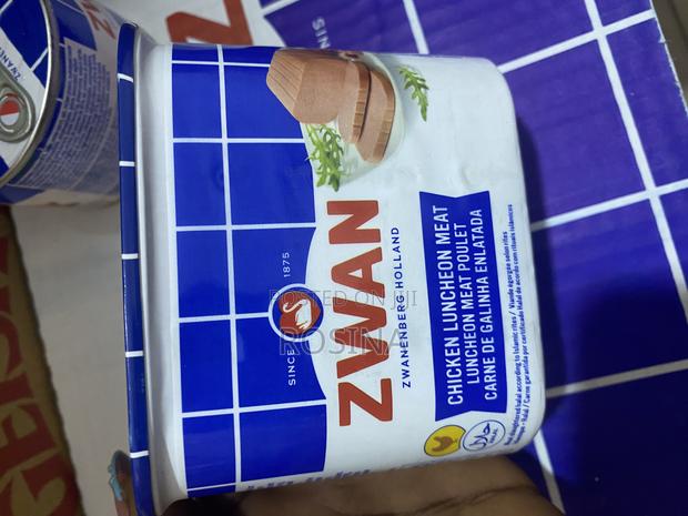 Zwan Chicken Luncheon Meat 400g · Photo 2