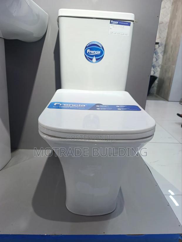 Exclusive Wc (Frencia) · Photo 2
