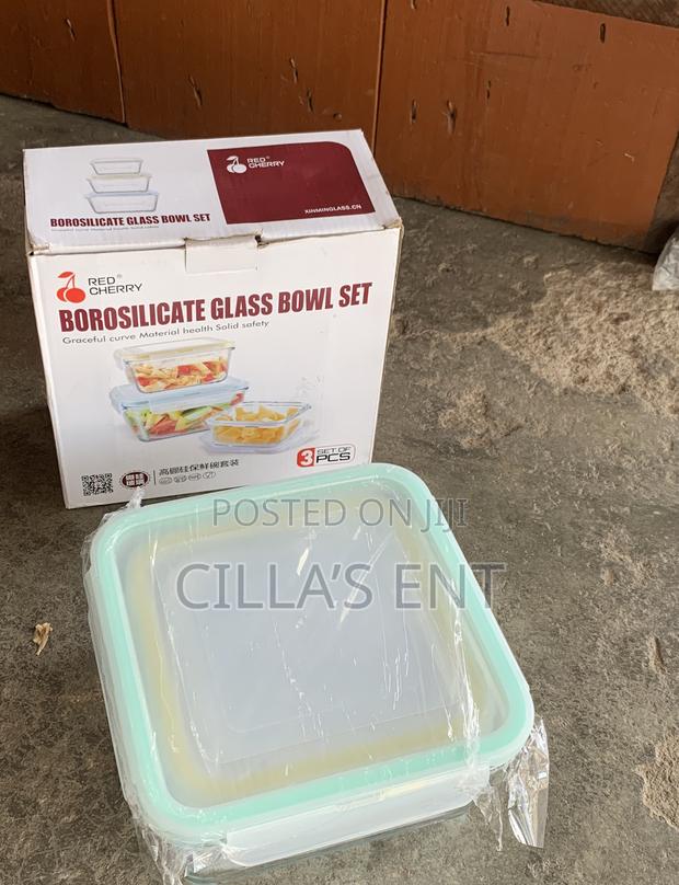 Glass Bowl Set