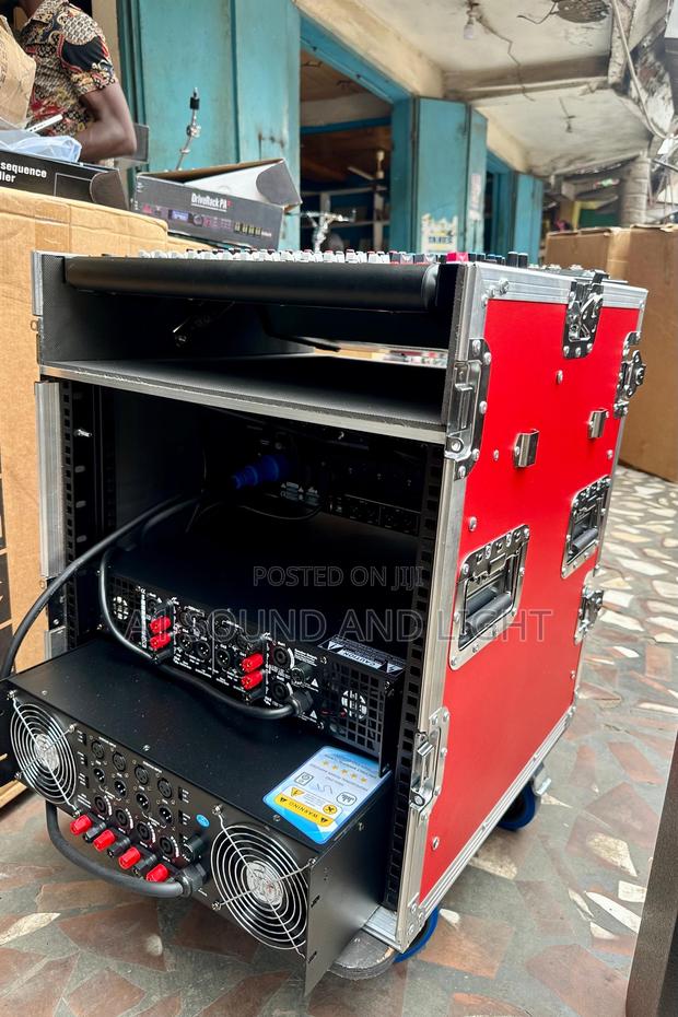 Line Array Amplifier Rack Set · Photo 4