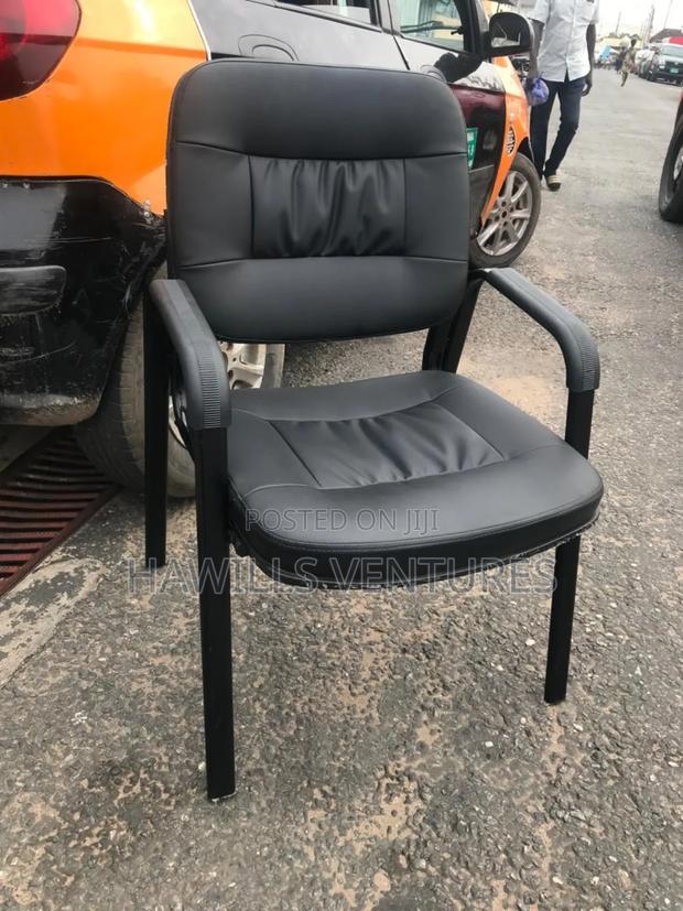 Stack Office Chair · Photo 2