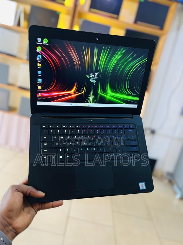 Laptop Razer Blade 16GB Intel Core I7 SSD 512GB photo 6