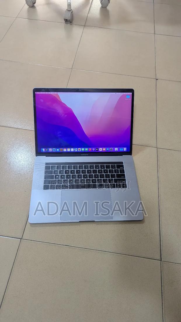 Laptop Apple MacBook Pro 2016 16GB Intel Core I7 SSD 256GB