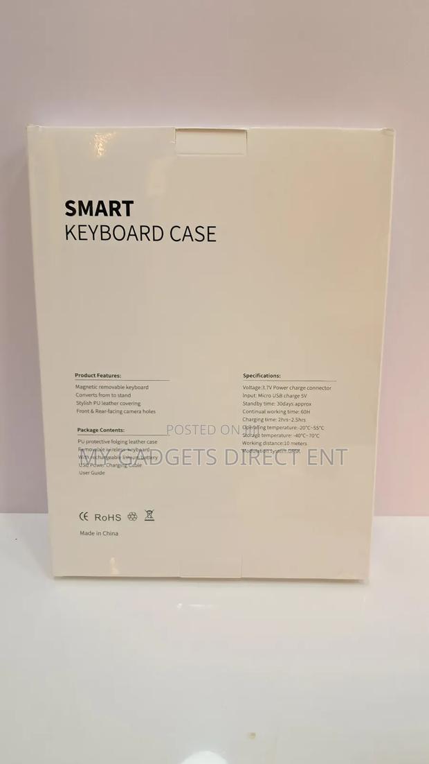 Smart Keyboard Case With Touchpad · Photo 4