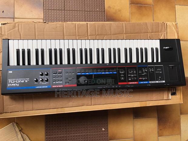 Roland Juno D1 photo 2