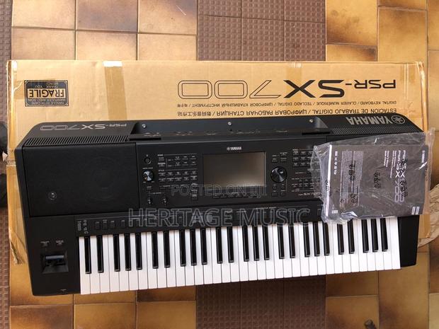 Yamaha Sx700 photo 2
