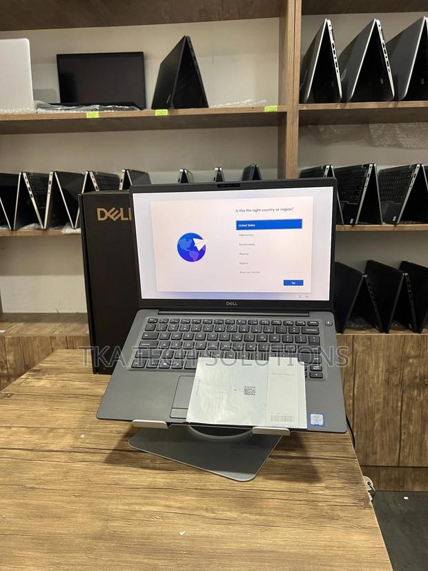 New Laptop Dell Latitude 7400 8GB Intel Core i5 SSD 256GB photo 2