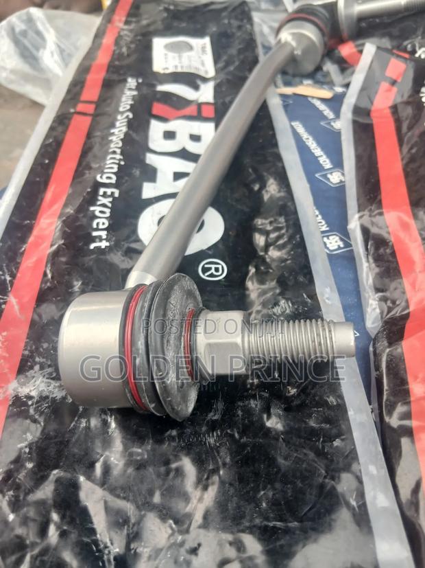 C300 4matic Front Link (2pcs) photo 4