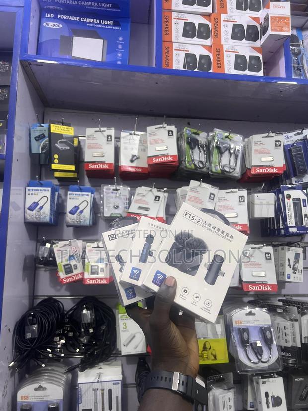 Super Clear Wireless Microphones photo 2