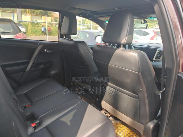 Toyota RAV4 2018 Brown