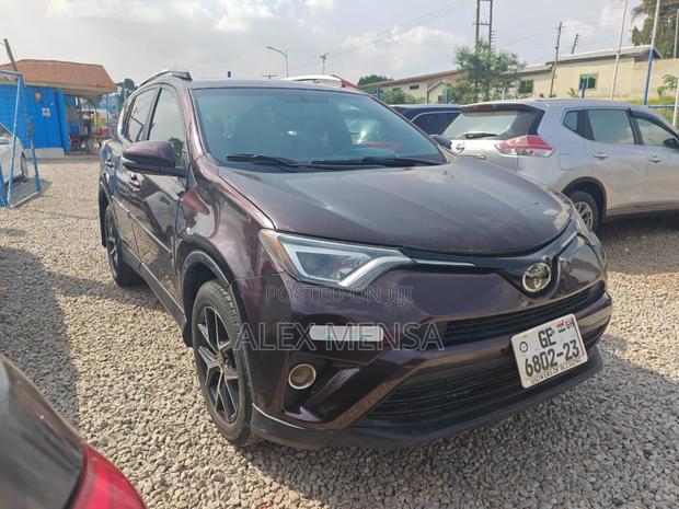Toyota RAV4 2018 Brown