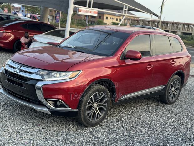 Mitsubishi Outlander 2.0 PHEV AWD 2017 Red