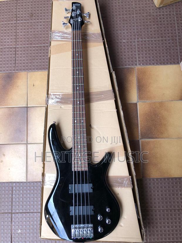 Gio Ibanez Soundgear Active Bass Guitar