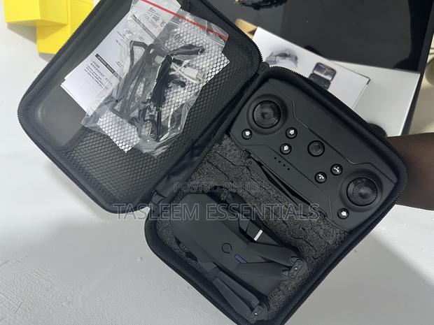 E880 Pro Drone · Photo 4