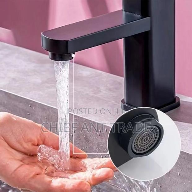 Basin Tap Black Hot and Cold. 3014b · Photo 2