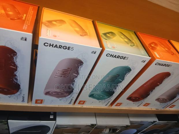 JBL Charge 5 Speaker