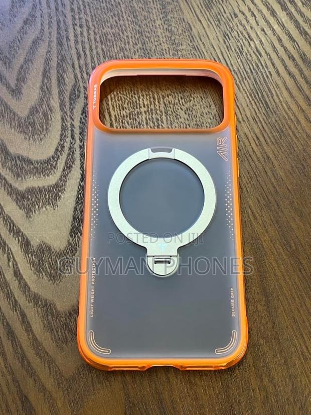 Torras Guardian Magnetic iPhone 17pro Max Case · Photo 4