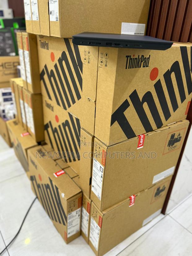 Laptop Lenovo Thinkpad T14s Gen 1 16GB Intel Core I5 SSD 256GB photo 2