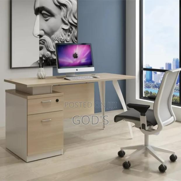 Office Desk Table Comfortable photo 2