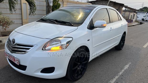 Toyota Vios 2010 White