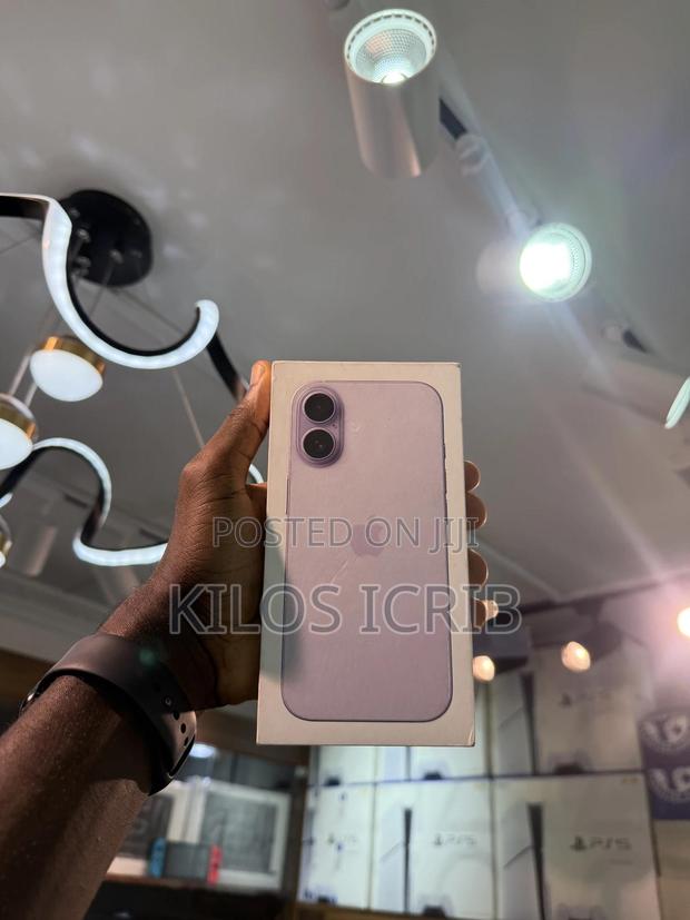 New Apple iPhone 17 256 GB Purple · Photo 4