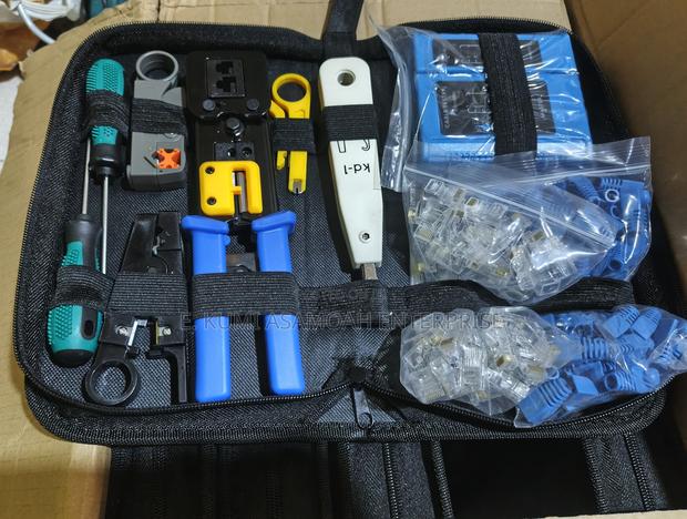 Networking Toolkit With Pass Through Crimping Tool · Photo 4