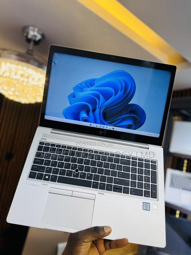 Laptop HP EliteBook 850 G5 8GB Intel Core i5 SSD 256GB photo 2