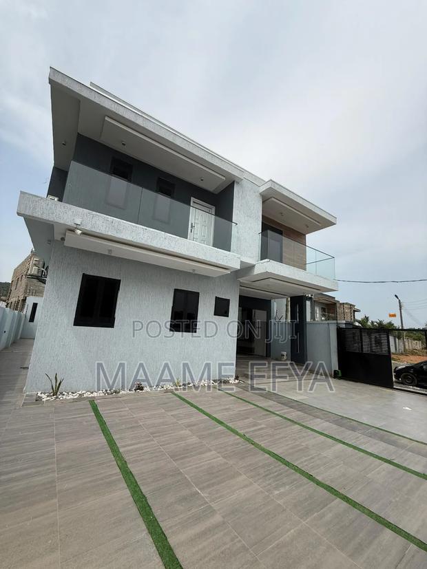 4bdrm House in Abokobi for sale · Photo 1