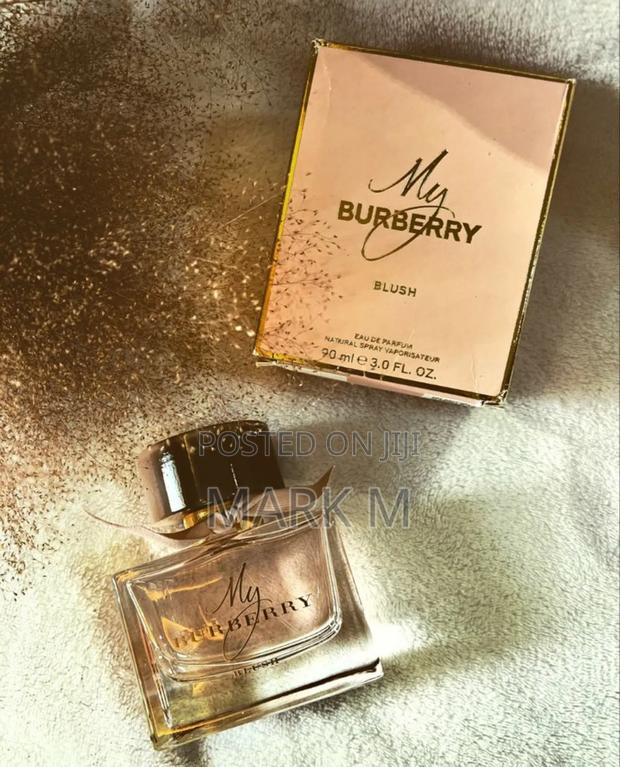 Burberry Blush · Photo 1