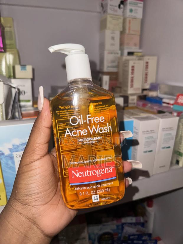Neutrogena Oil Free Acne Wash · Photo 2