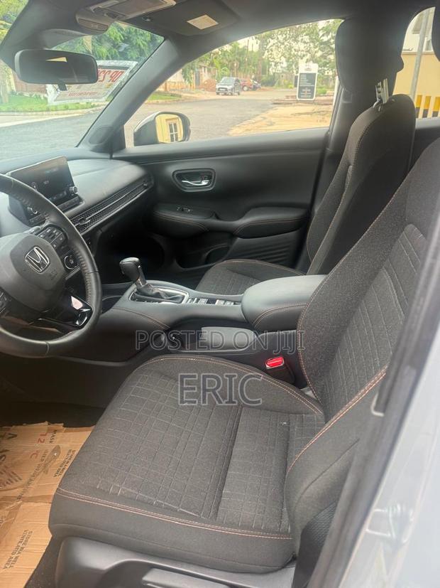 Honda HR-V Sport AWD CVT 2025 Gray